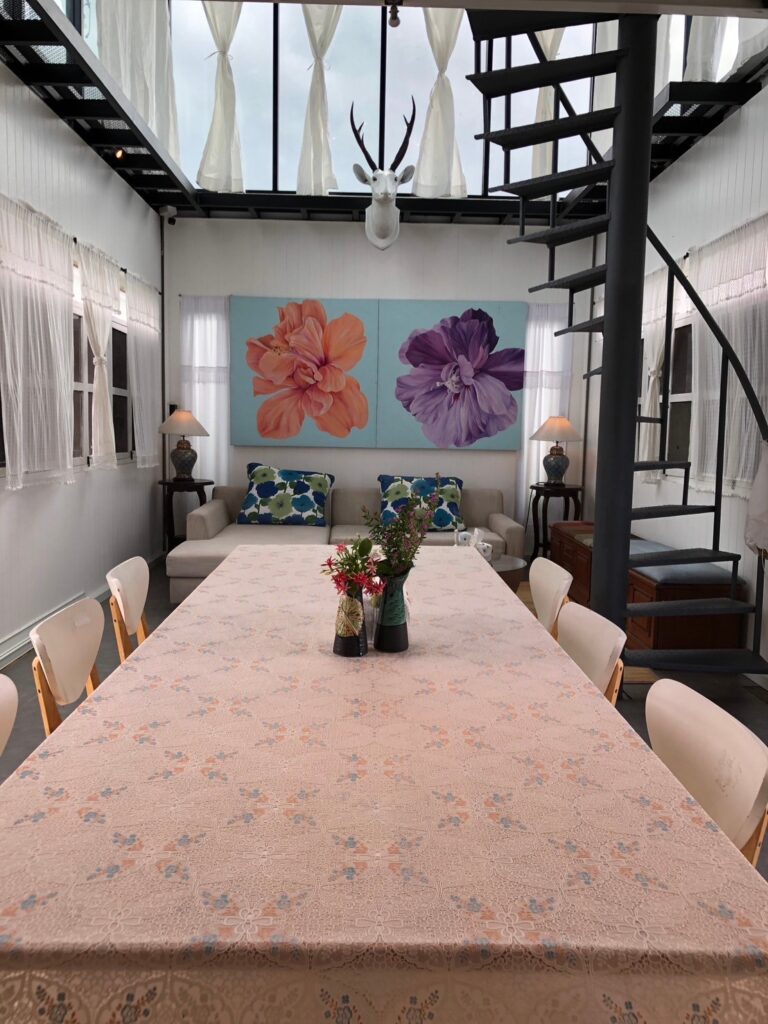 Table Living 1